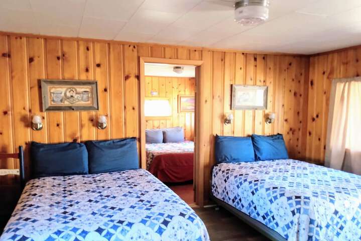 Room 32 of 85