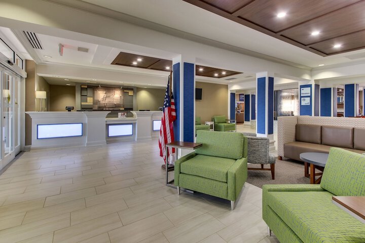 Hotel 2 of 25