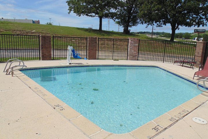 Super 8 by Wyndham Sapulpa / Tulsa Area