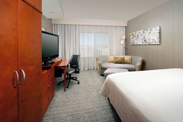 Courtyard by Marriott Wichita Falls