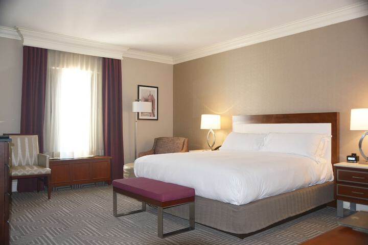 Room 43 of 66