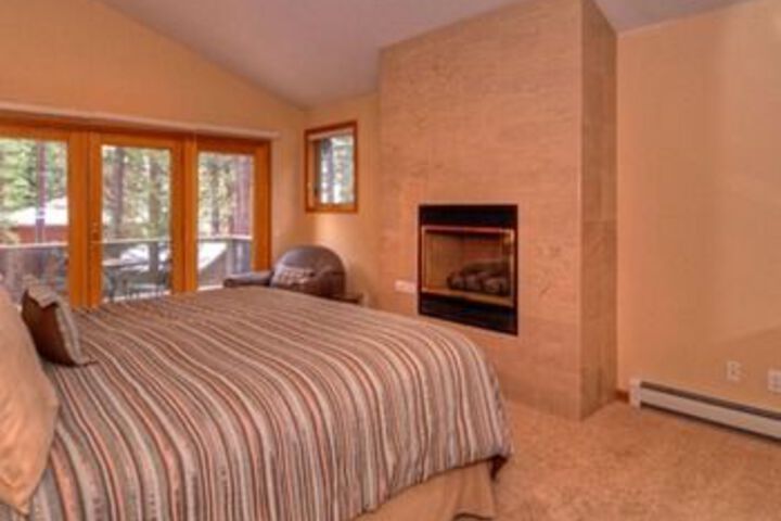 Luxurious Incline Village Spot 5 Br Home by RedAwning