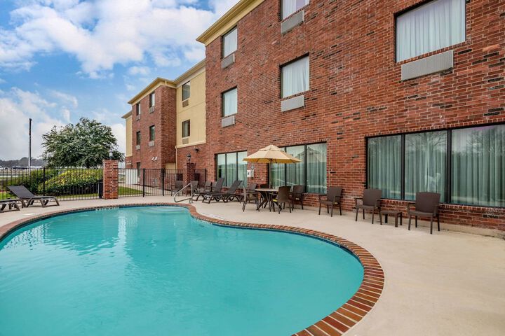 Pool 3 of 36