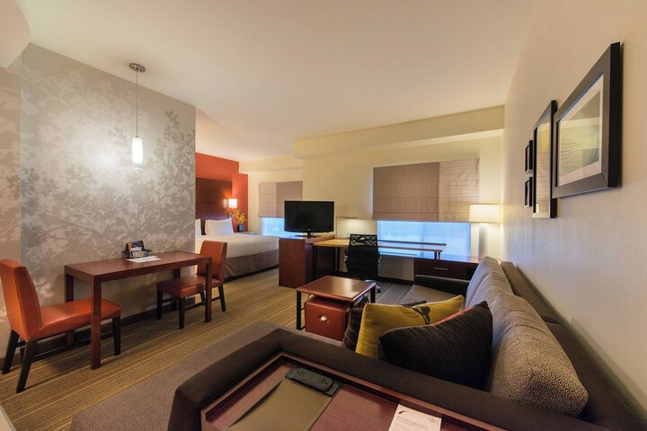 Room 44 of 71
