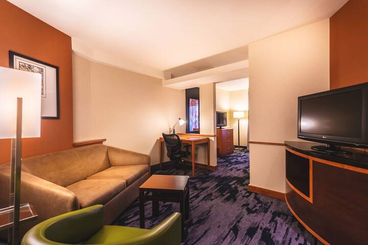 Room 15 of 41