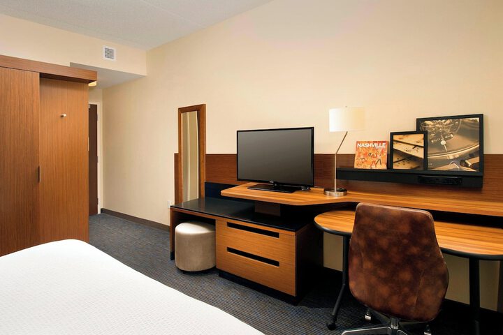 Room 26 of 57