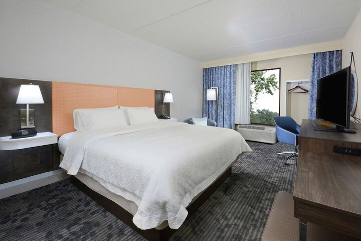 Room 12 of 54