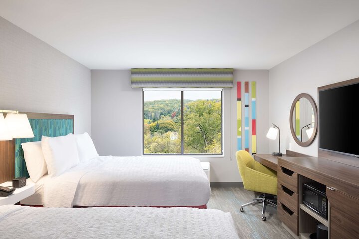 Room 16 of 47