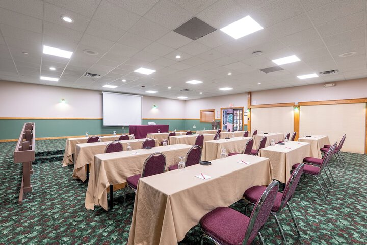 Fireside Inn & Suites West Lebanon