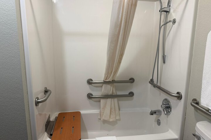 The Magnolia Hotel Searcy