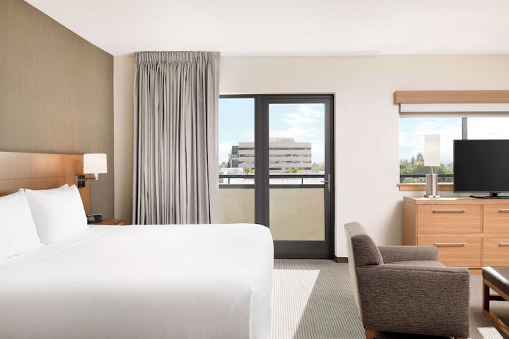 Room 31 of 63