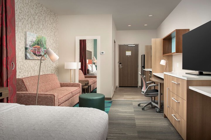 Room 18 of 35