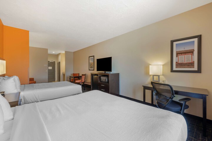 Best Western Plus North Platte Inn & Suites