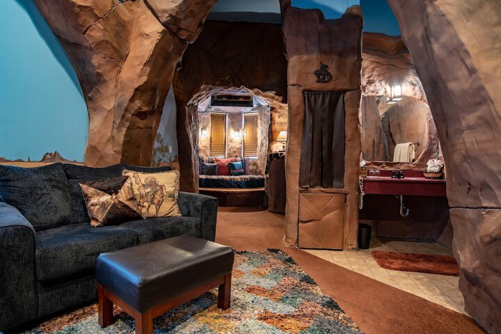 Anniversary Inn - Boise