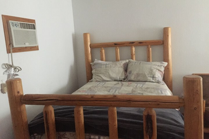 Room 14 of 105