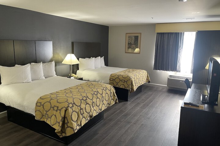 Room 22 of 36