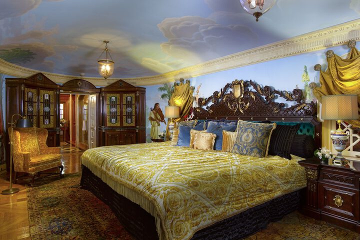 Room 37 of 120
