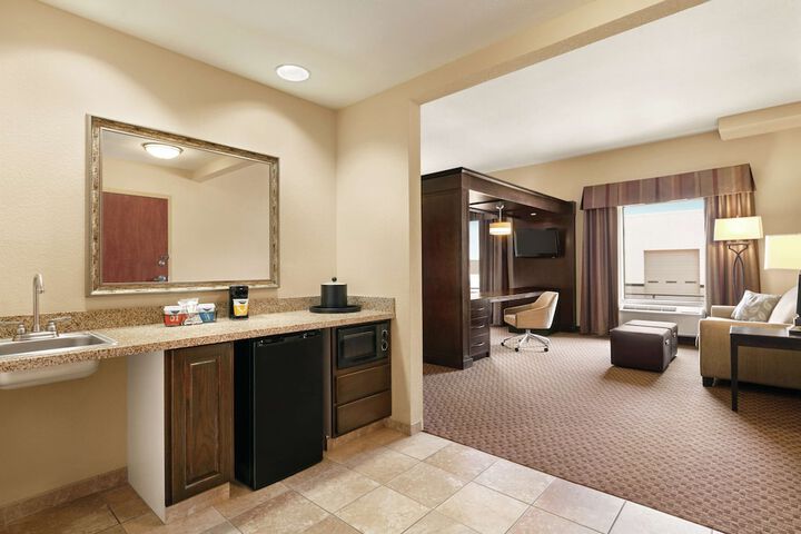 Hampton Inn & Suites Enid