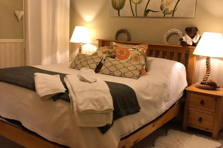 Country Cottage B & B