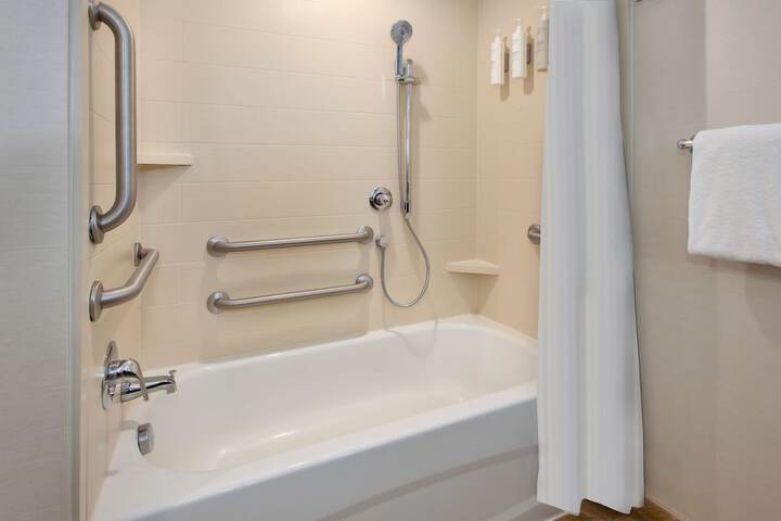 Hilton Garden Inn Virginia Beach Oceanfront