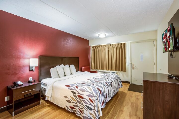 Room 16 of 29