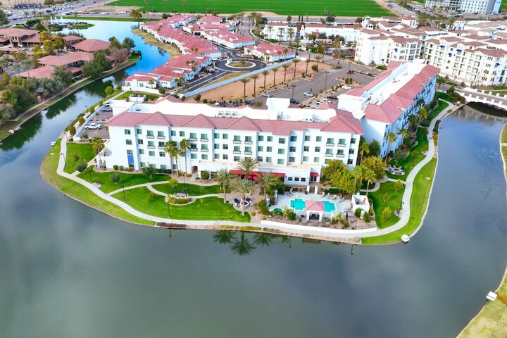 Hotel 4 of 55