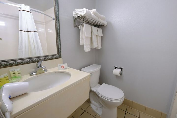 M star Hotel Searcy