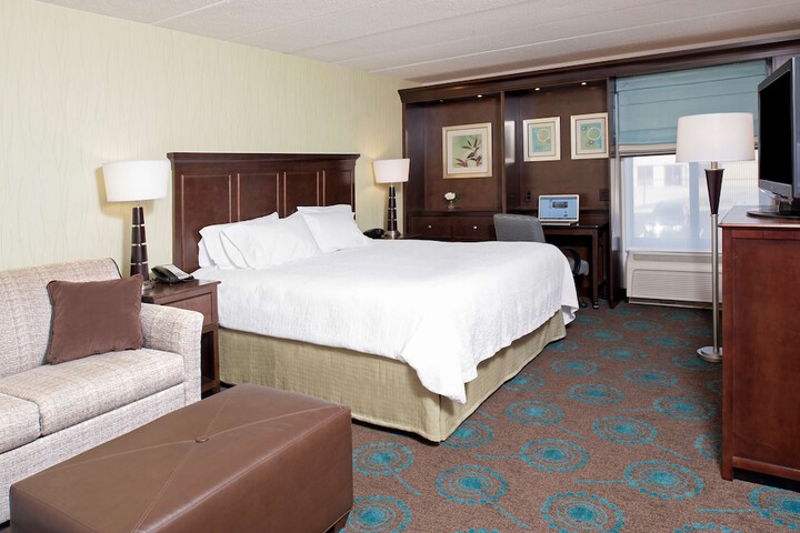 Hampton Inn and Suites Kokomo
