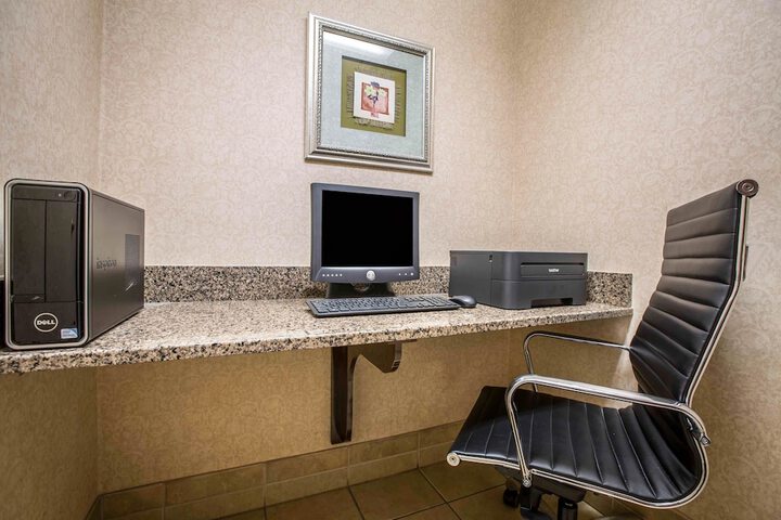 Business Center 24 of 24
