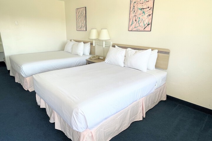 Room 49 of 74