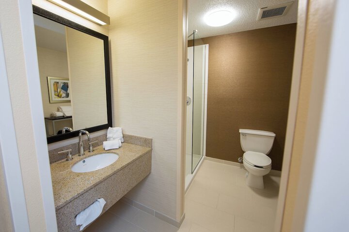 Fairfield Inn & Suites by Marriott Burlington