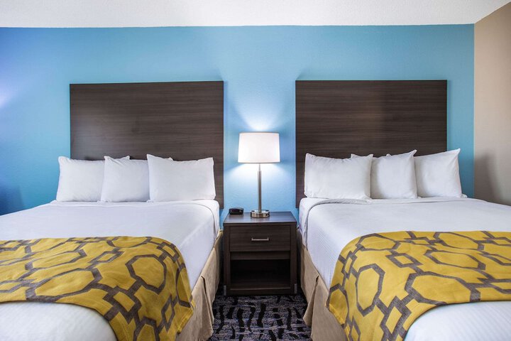 Room 20 of 37
