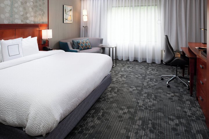 Courtyard by Marriott High Point