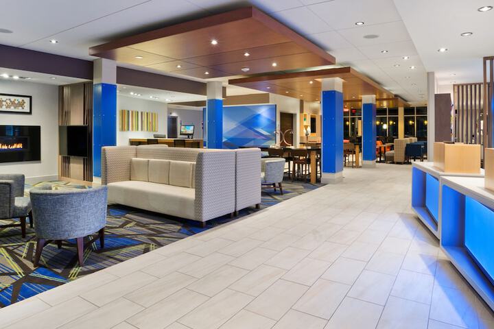 Holiday Inn Express & Suites Medina by IHG