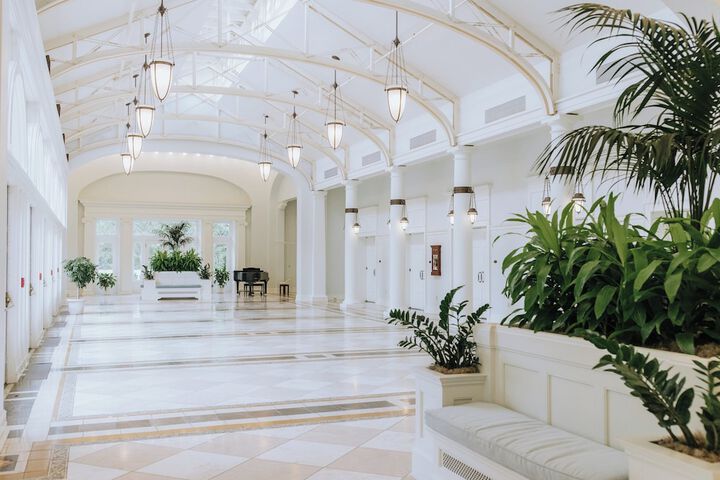 Ballroom/Hall 144 of 218