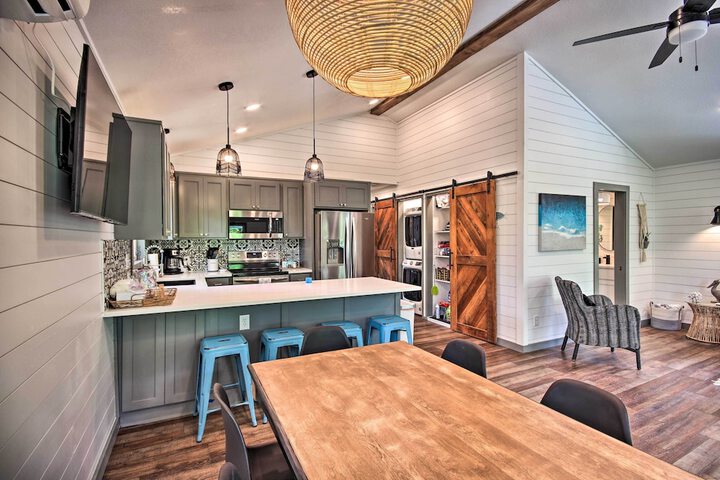 Grand Lake Cottage w / Hot Tub in Eucha