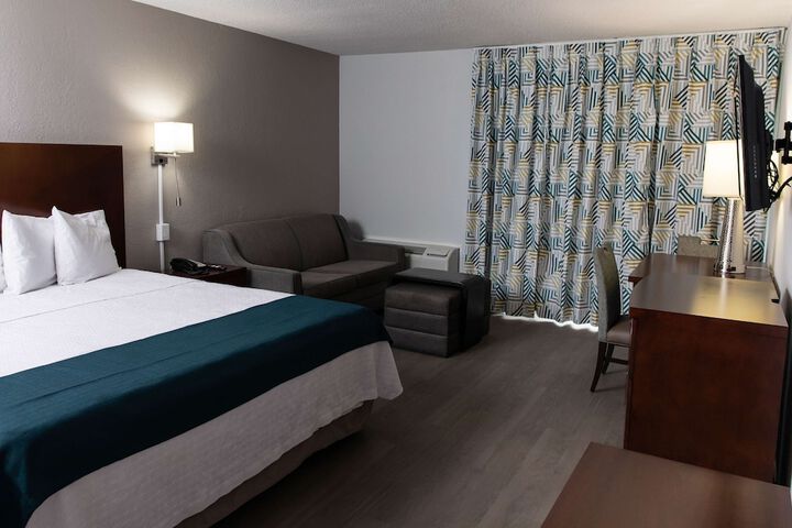 Room 15 of 22