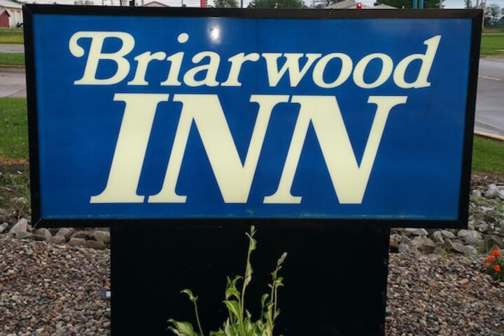 Briarwood Inn