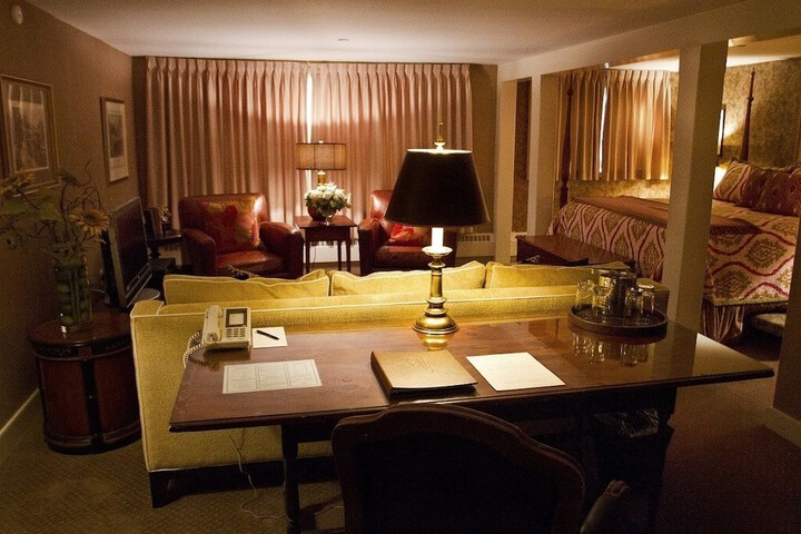 Room 56 of 112