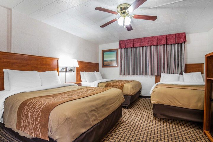 Room 15 of 25