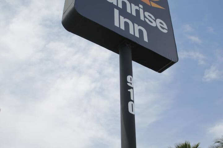 Hotel 14 of 84