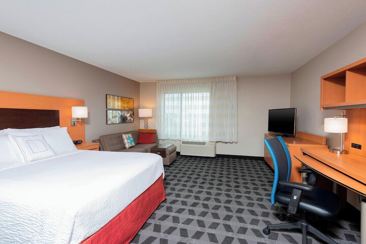 Room 16 of 31