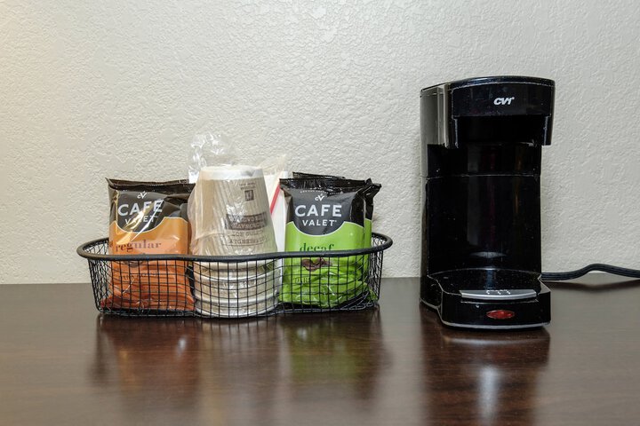Breakfast/Coffee Service 37 of 38