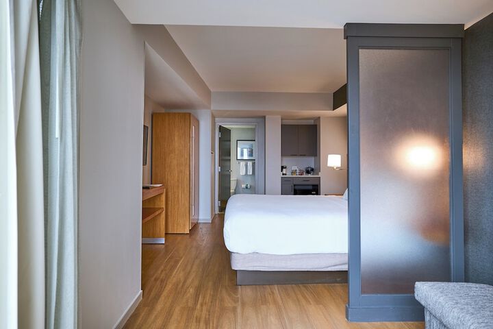 Hyatt Place Portland Downtown - Old Port Square