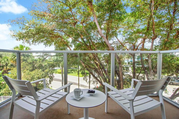 Beach Haus Bal Harbour