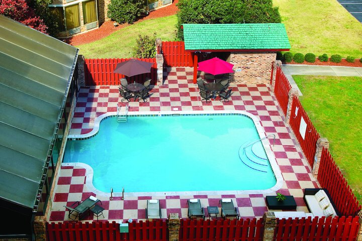 Sundeck 67 of 68