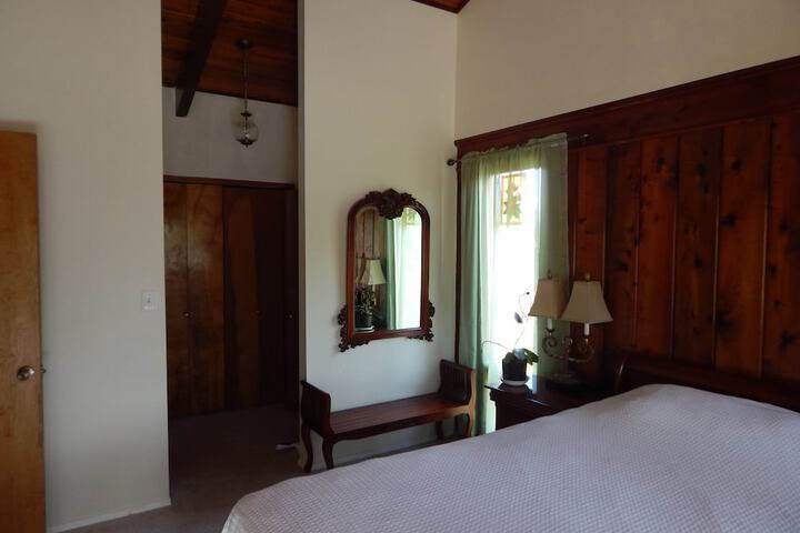 Room 20 of 49