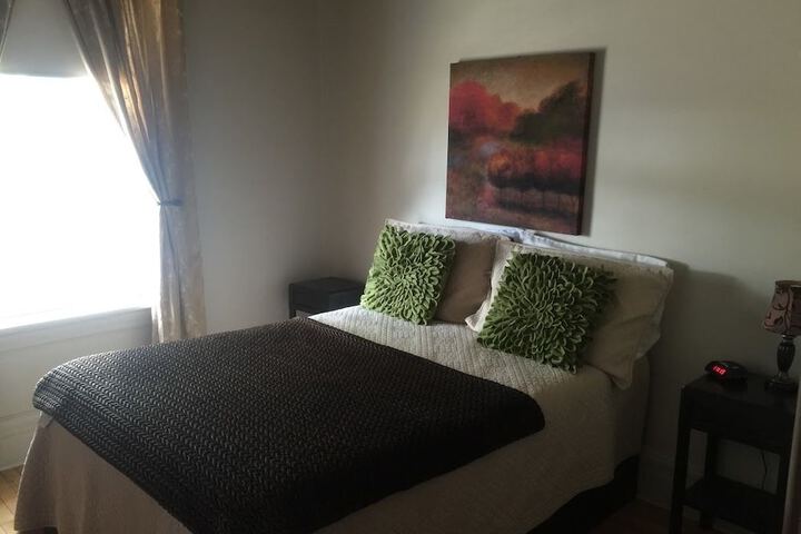 Room 18 of 22