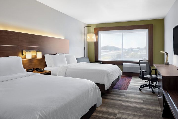 Holiday Inn Express & Suites Madison West - Middleton by IHG