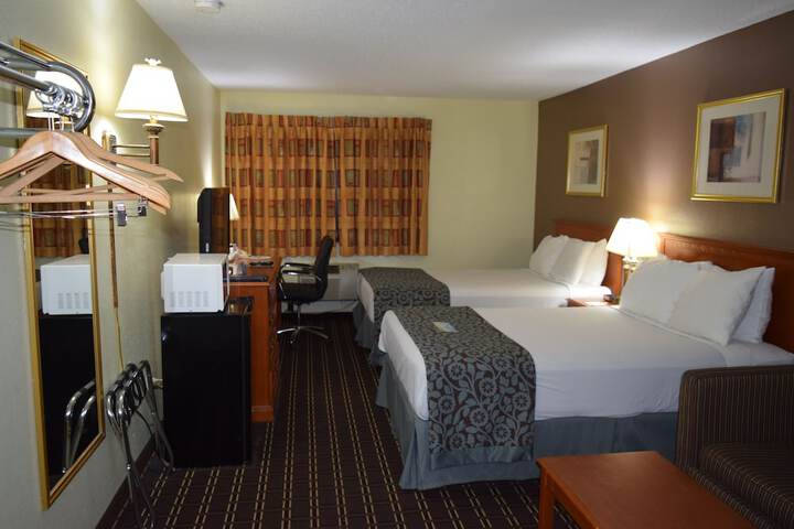 Room 67 of 102